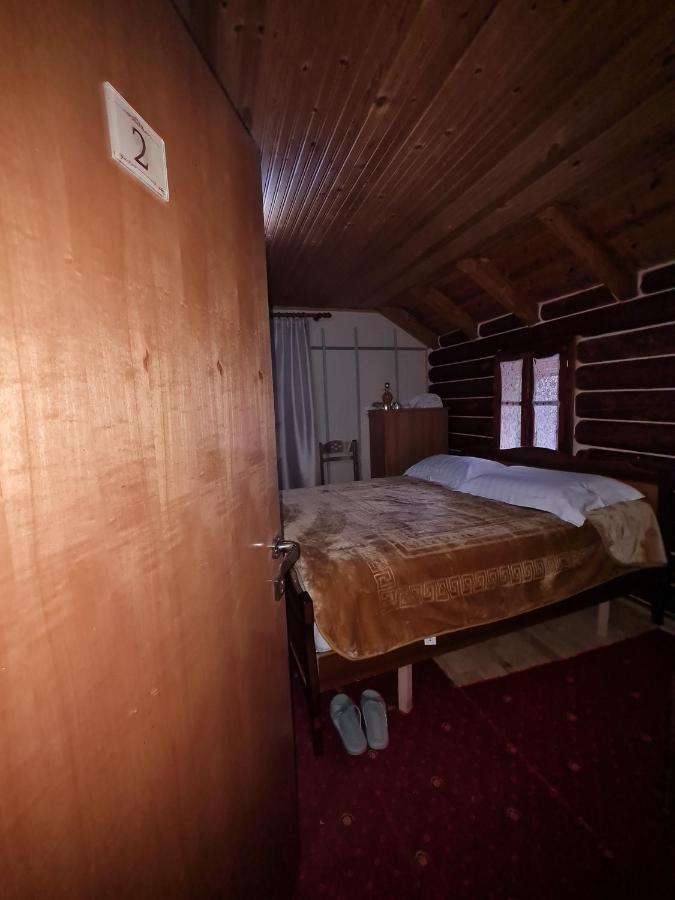 Sofra Kolonjare Agroturizem Hotel Erseke Buitenkant foto