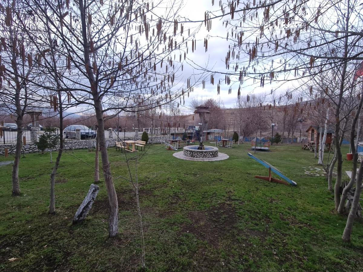 Sofra Kolonjare Agroturizem Hotel Erseke Buitenkant foto
