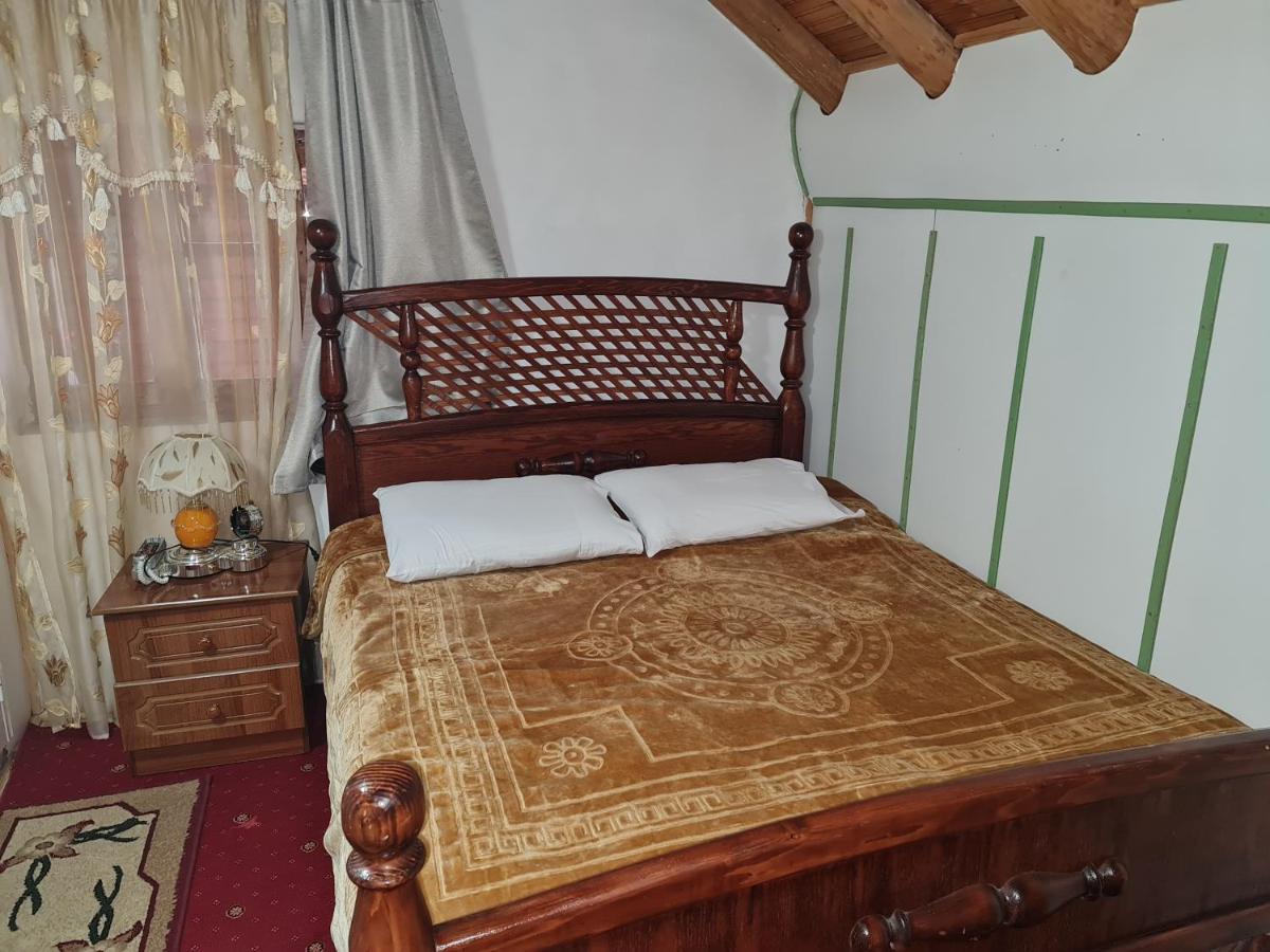 Sofra Kolonjare Agroturizem Hotel Erseke Buitenkant foto